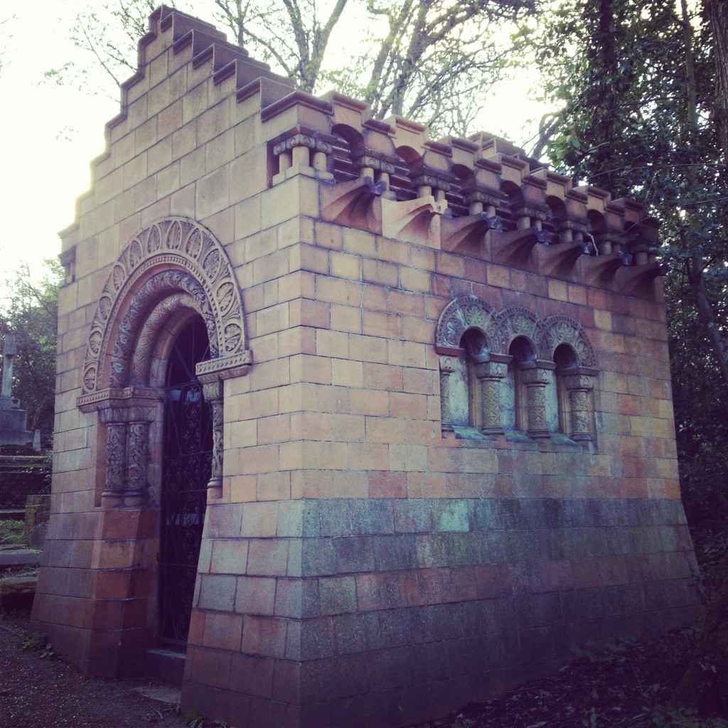 Nunhead Cemetery | Mausoleum | My Friend's House